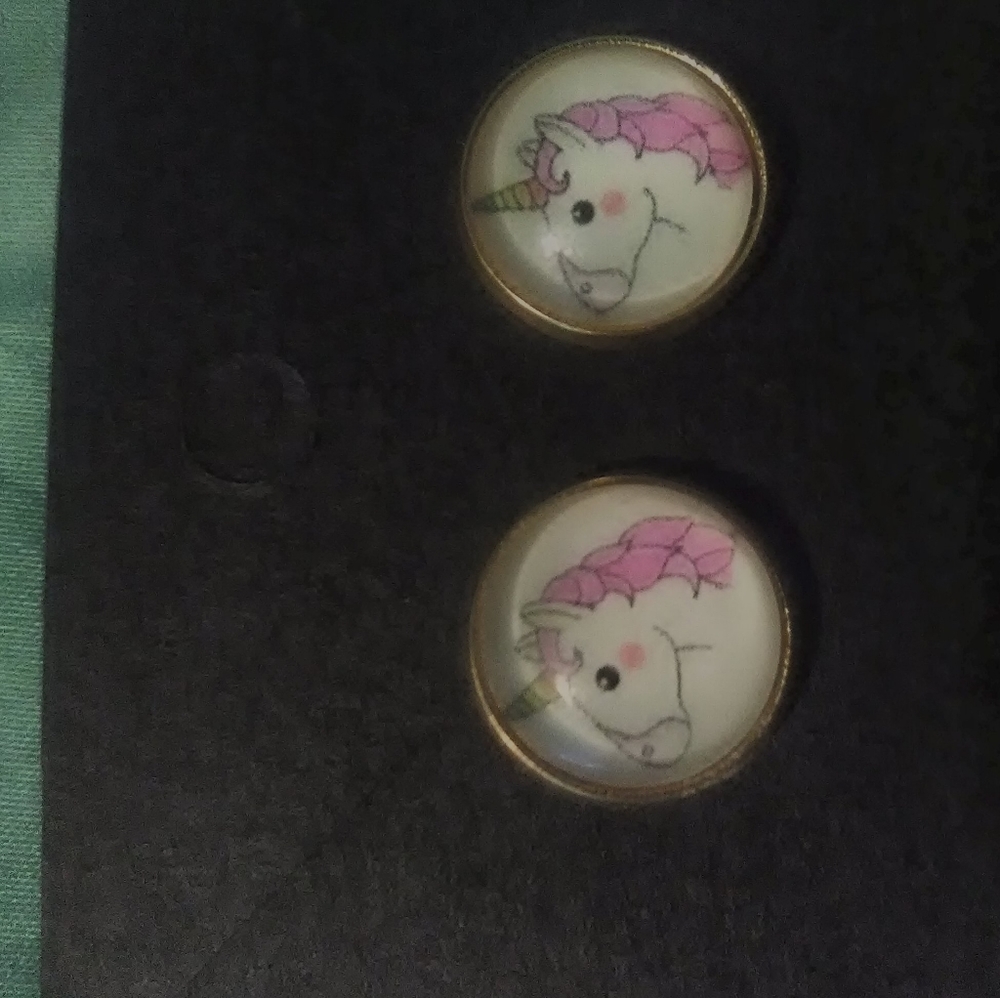 14 set hypoallergenic unicorn/horse post earrings